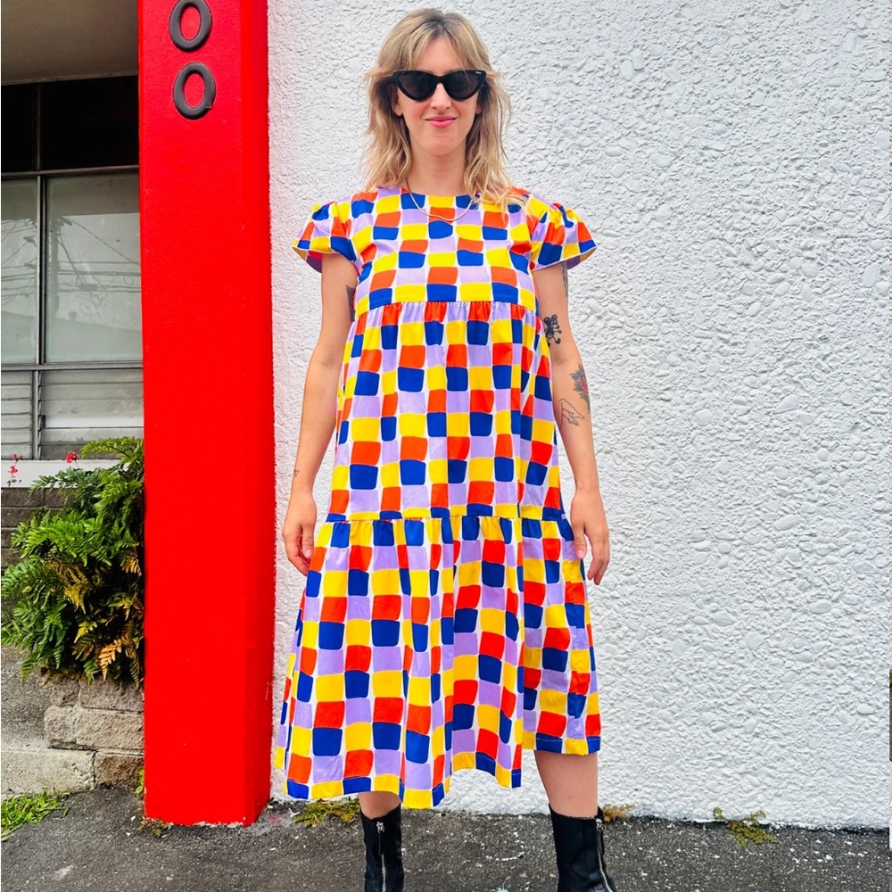 NOOWORKS dress in FRIDA GRID 3x